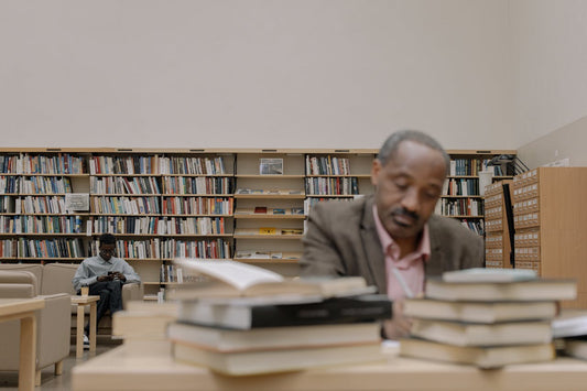 How Librarians Can Use CBD Oil for Relaxation